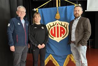 Auður Vala og Davíð Þór heiðruð á sambandsþingi UÍA
